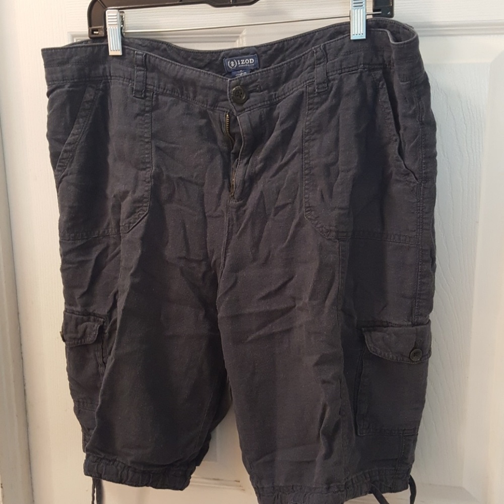 Izod shorts cargo shorts